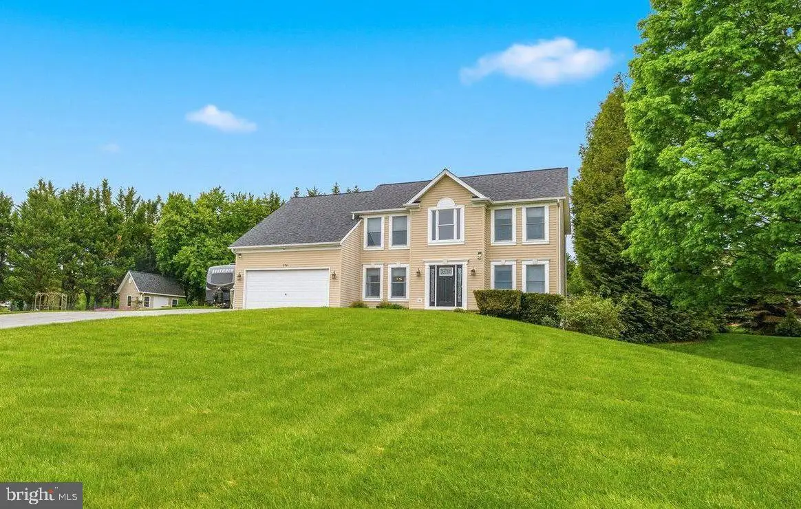 6341 Twin Ponds Ln, Mount Airy, MD 21771 - #1