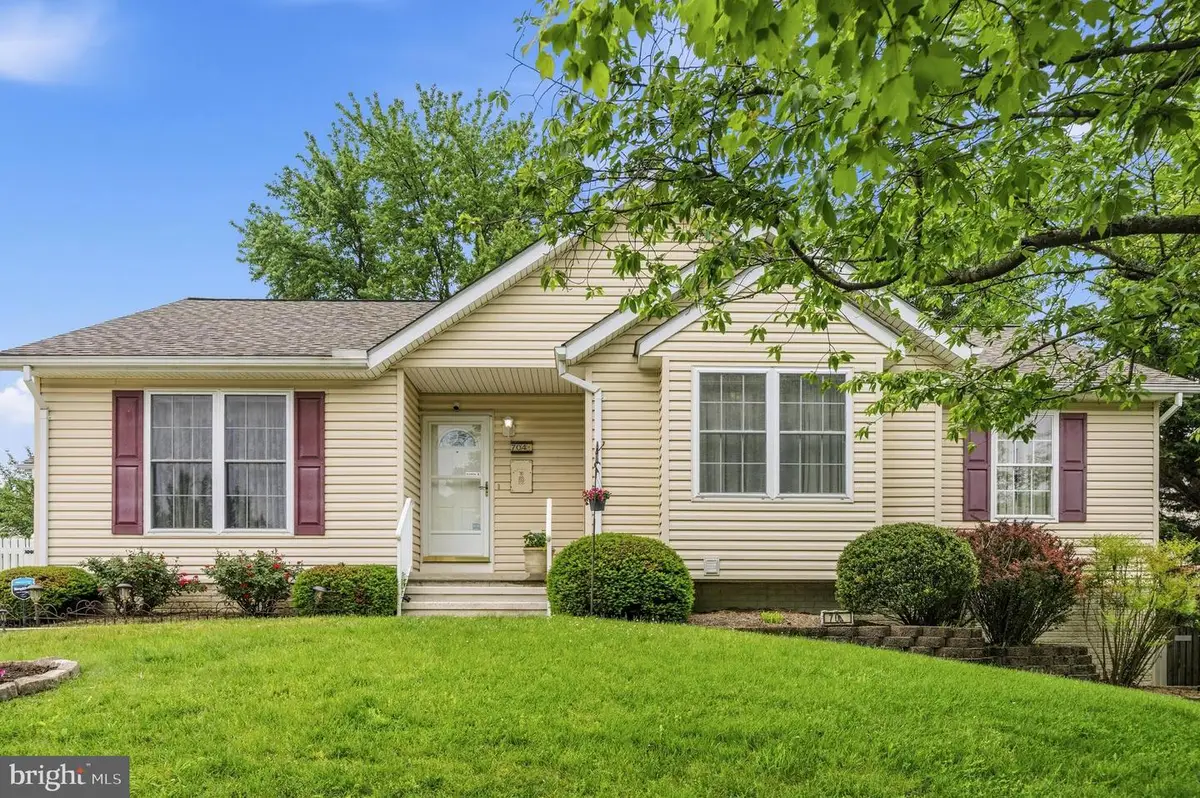 704 Collier Ct, Westminster, MD 21158 - #1