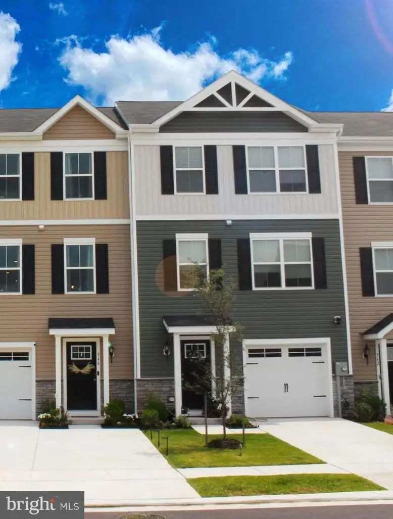 344 Crimson Ave, Taneytown, MD 21787 - #1