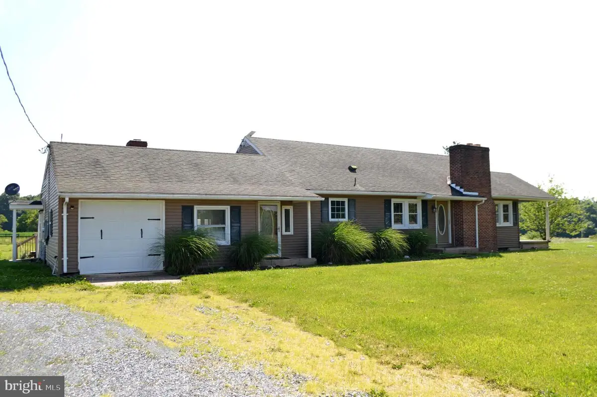 2051 Stover Rd, Taneytown, MD 21787 - #1