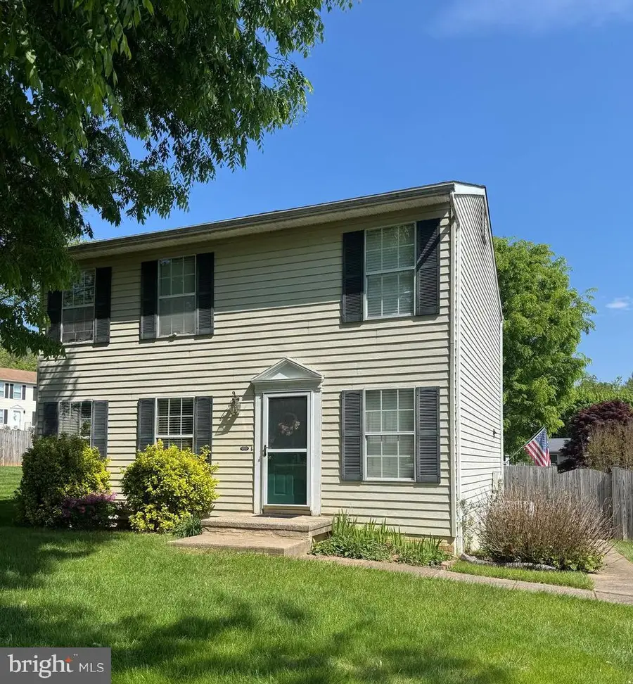 909 Black Spruce Ln, Sykesville, MD 21784 - #2