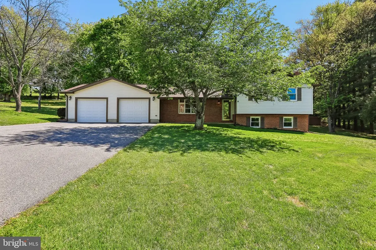 1107 King Arthur Ct, Sykesville, MD 21784 - #1