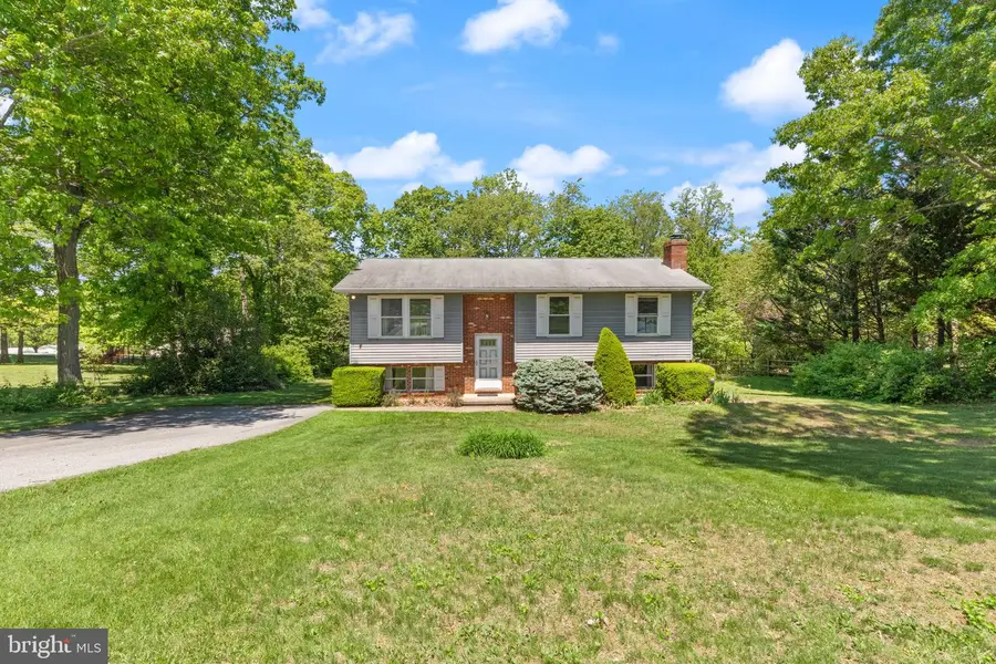 622 Barnes Ave, Westminster, MD 21157 - #2