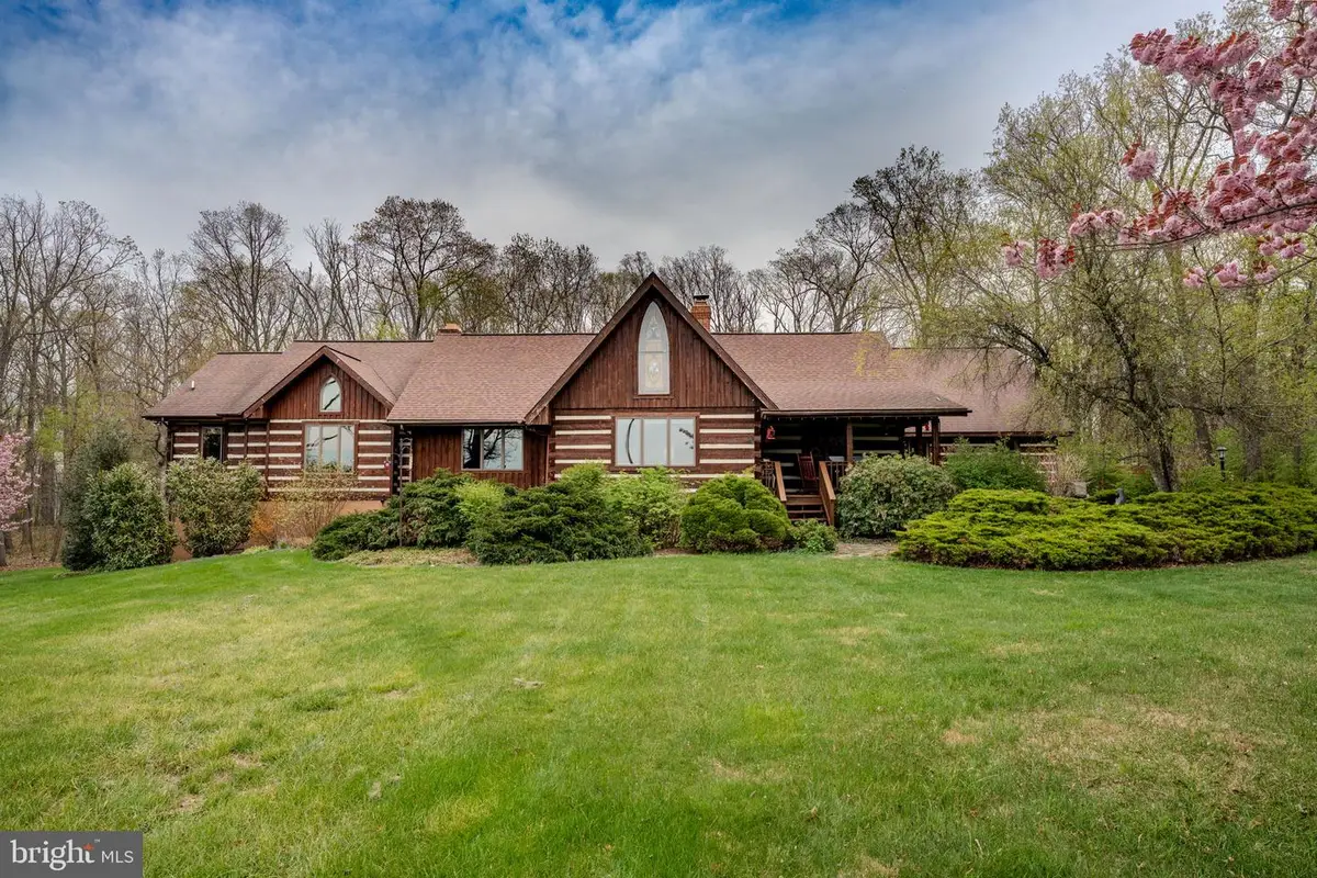 1720 Charles Ray Acres Dr, Sykesville, MD 21784 - #1