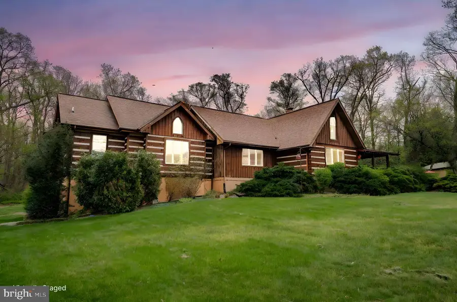 1720 Charles Ray Acres Dr, Sykesville, MD 21784 - #2