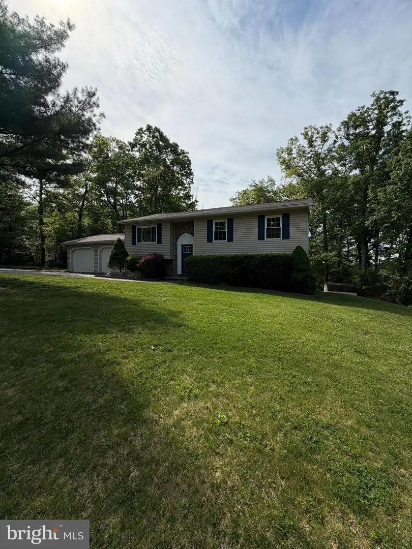2105 Walsh Dr, Westminster, MD 21157 - #1