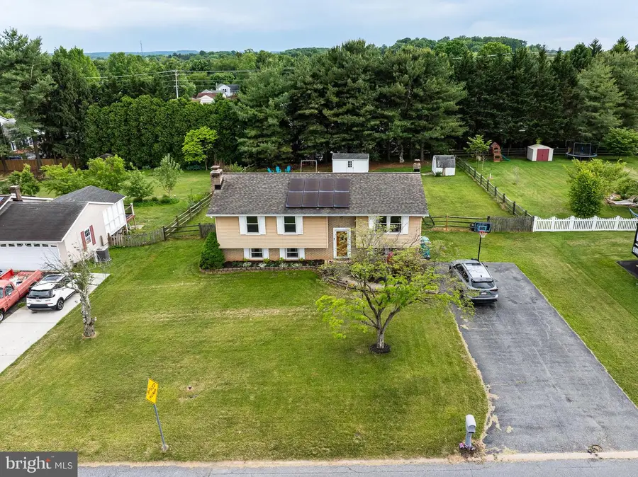 1005 Caren Dr, Sykesville, MD 21784 - #2