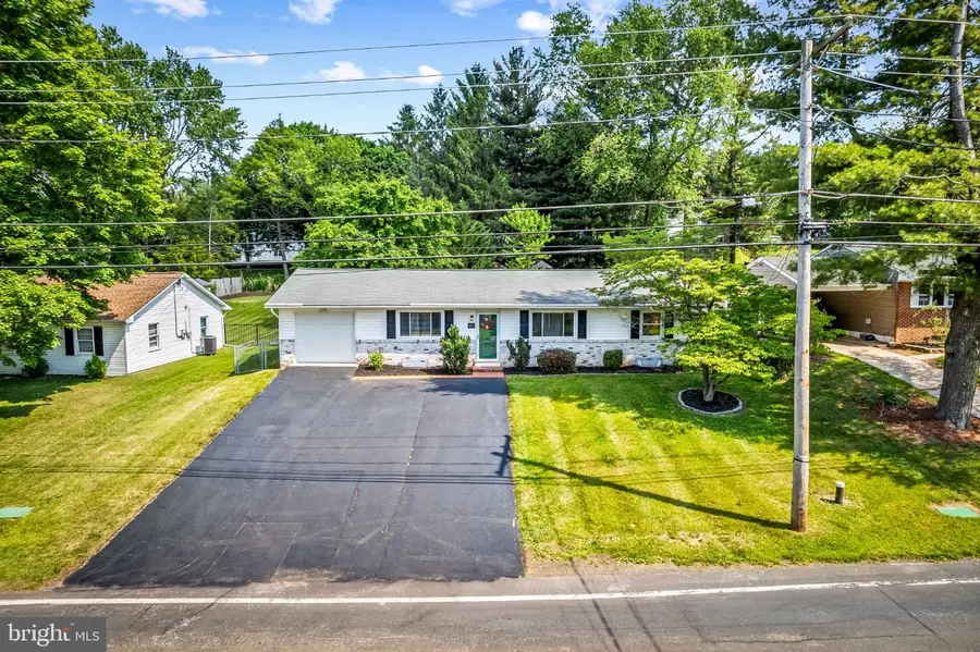 47 Sullivan Rd, Westminster, MD 21157 - #2