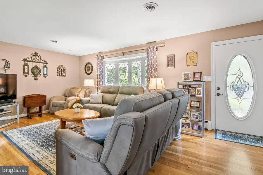 5412 Ridge Rd, Mount Airy, MD 21771 - #3