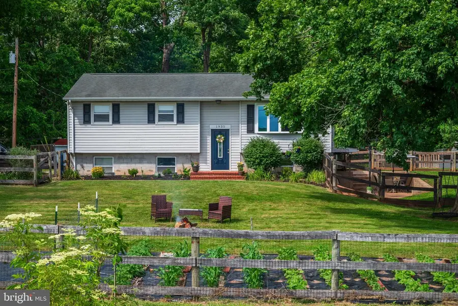 1935 Trevanion Rd, Taneytown, MD 21787 - #2