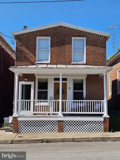 8 Broadway St E, Union Bridge, MD 21791 - #1