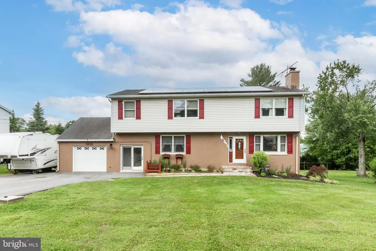 5936 Mineral Hill Rd, Sykesville, MD 21784 - #1