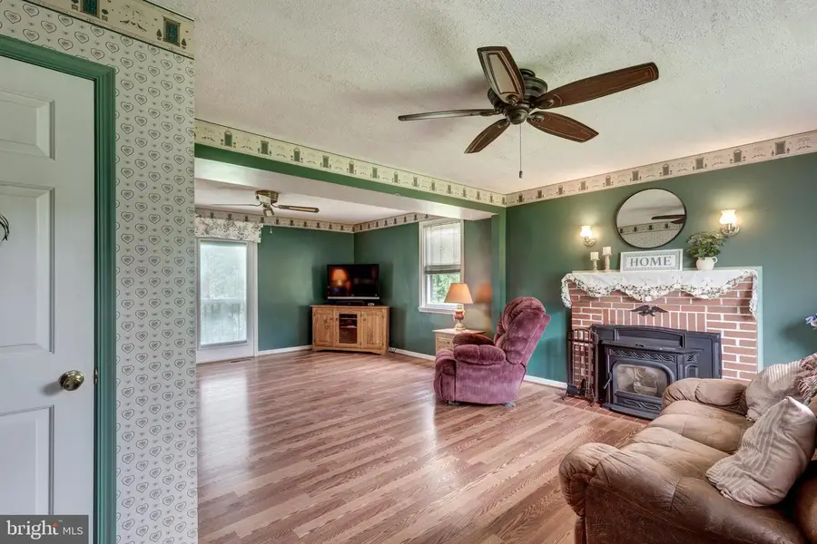 5936 Mineral Hill Rd, Sykesville, MD 21784 - #2
