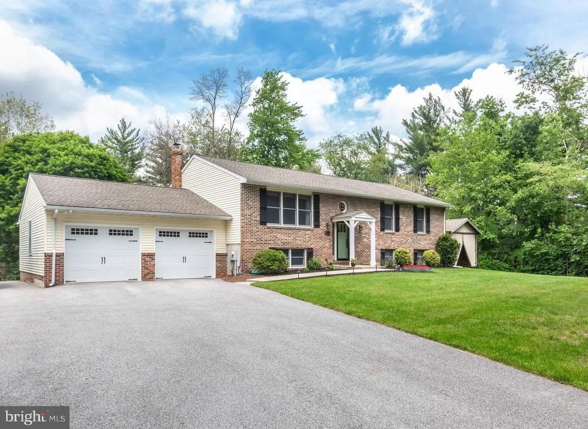 312 Bachmans Valley Rd, Westminster, MD 21158 - #1