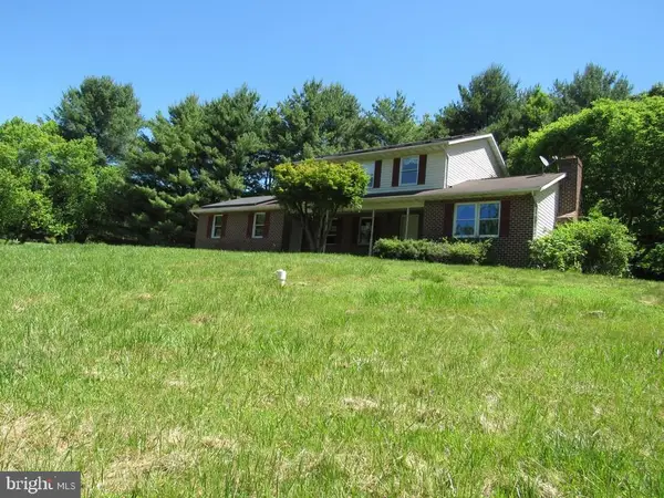 681 Hook Rd, WESTMINSTER, MD 21157