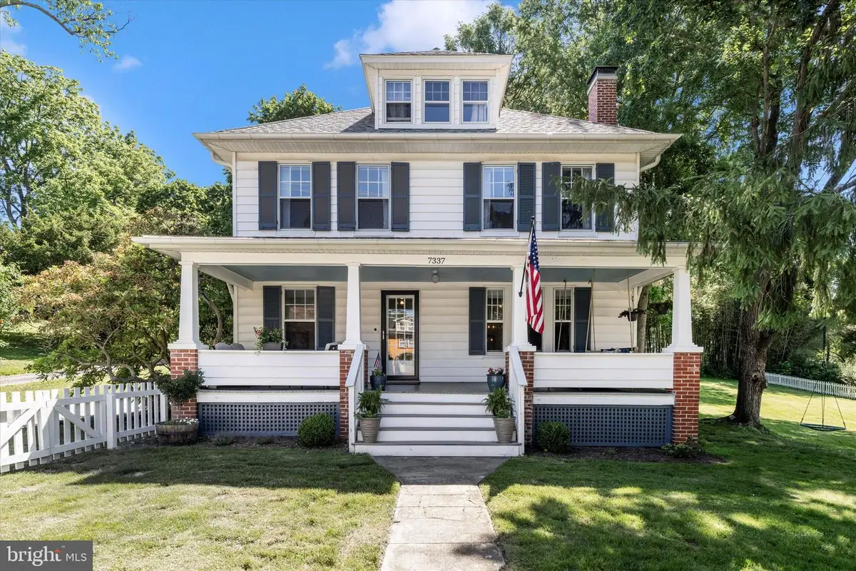 7337 Springfield Ave, Sykesville, MD 21784 - #1