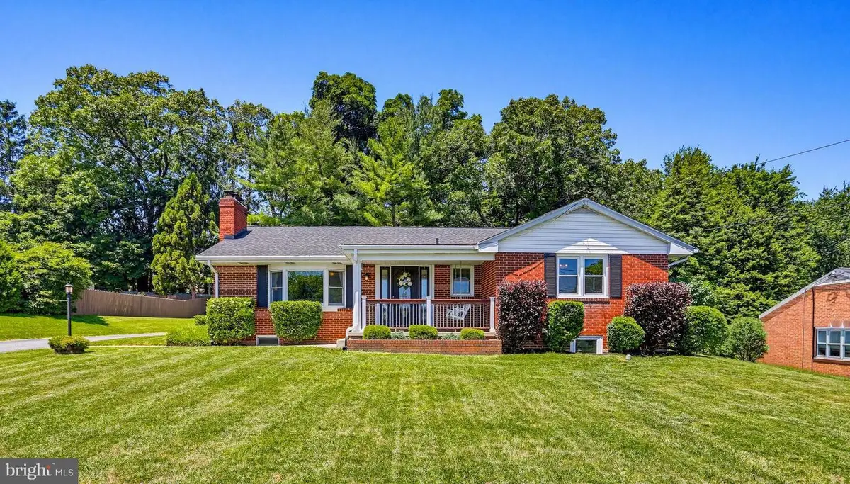 1644 Saint Paul St, Hampstead, MD 21074 - #1