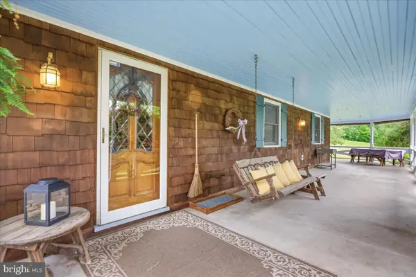 2721 Robert Arthur Rd, WESTMINSTER, MD 21158