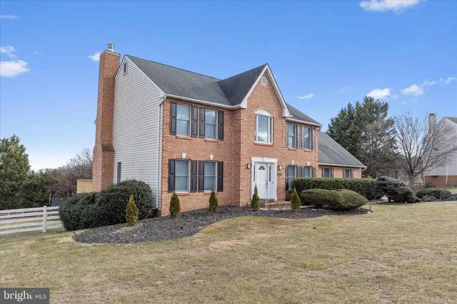 2111 Warren Way Dr, Westminster, MD 21157 - #3
