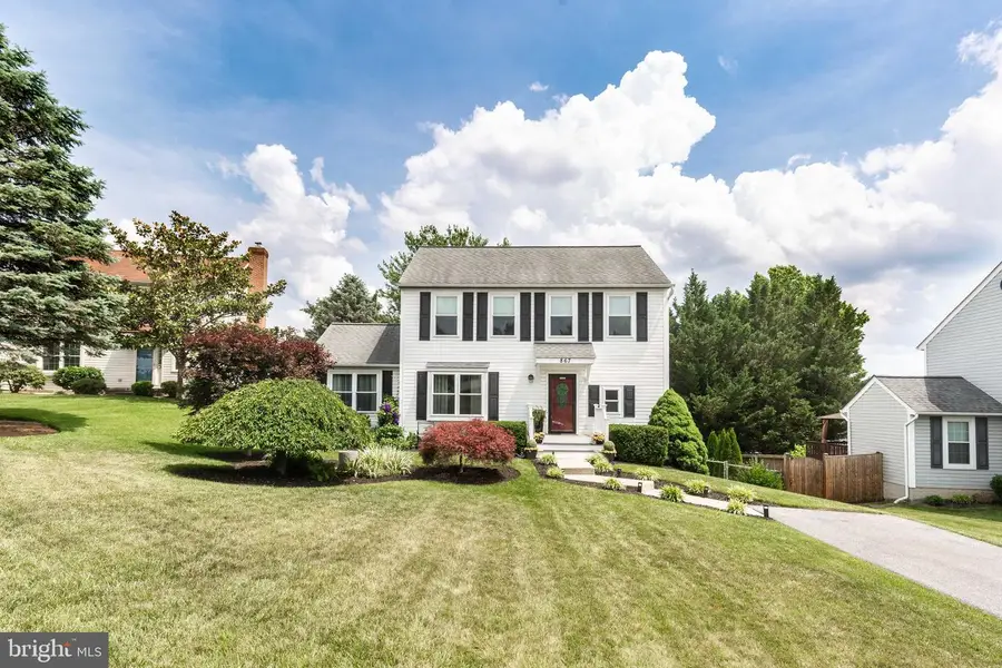 867 Elmwood Ct, Westminster, MD 21158 - #2