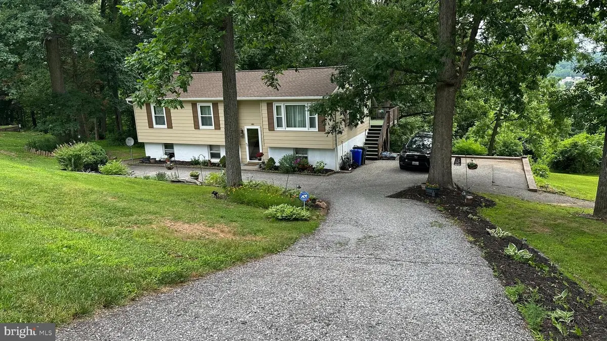1521 Amalfi Dr, Westminster, MD 21157 - #1