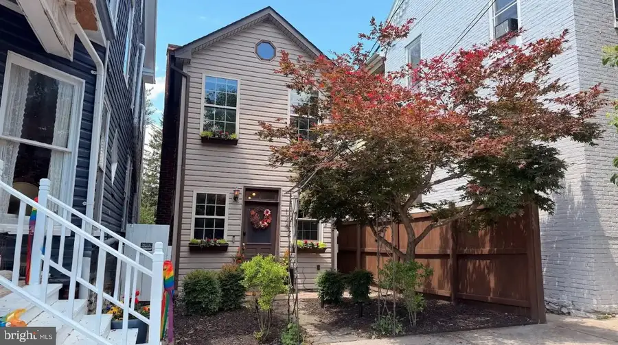 124 Church St, New Windsor, MD 21776 - #3