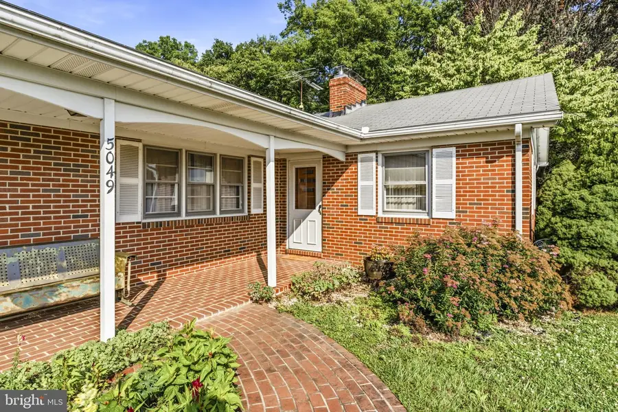 5049 Braddock Rd, Woodbine, MD 21797 - #3