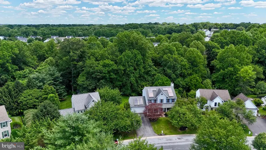 812 Caren Dr, Eldersburg, MD 21784 - #3