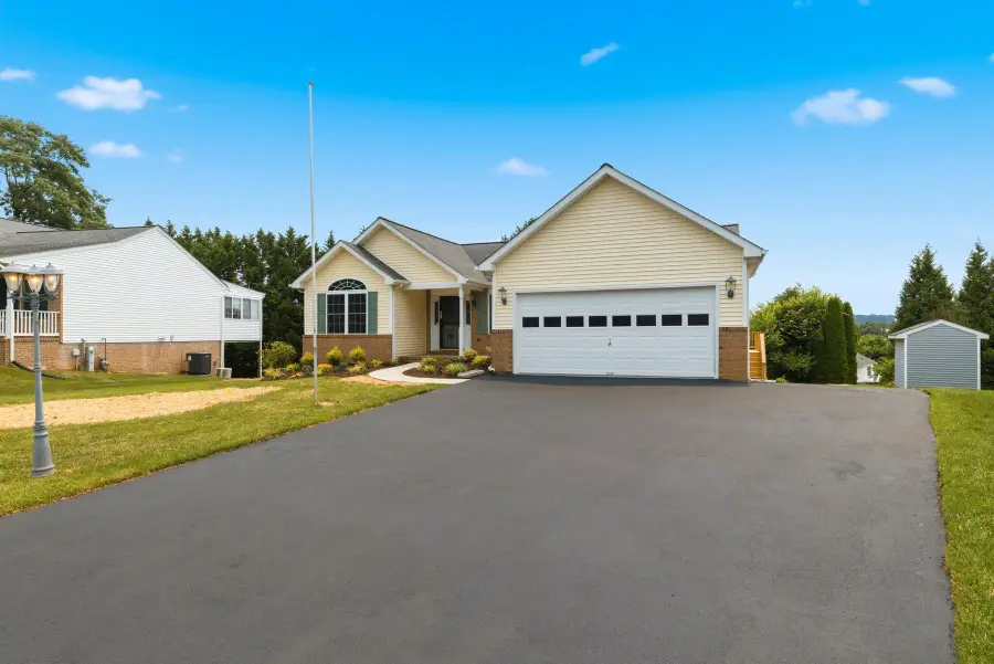 311 Snowfall Way, Westminster, MD 21157 - #2