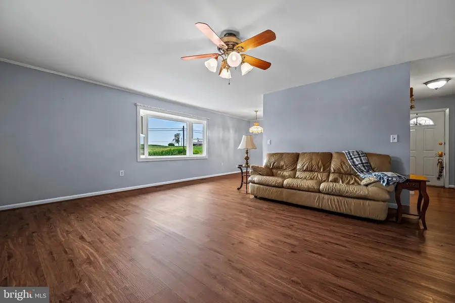 4090 Boteler Rd, Mount Airy, MD 21771 - #3