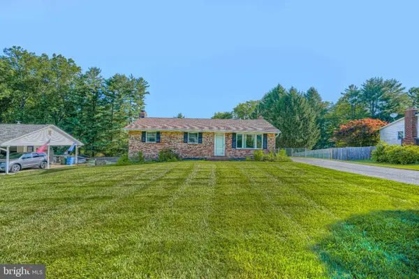 1520 Woodridge Ln, SYKESVILLE, MD 21784