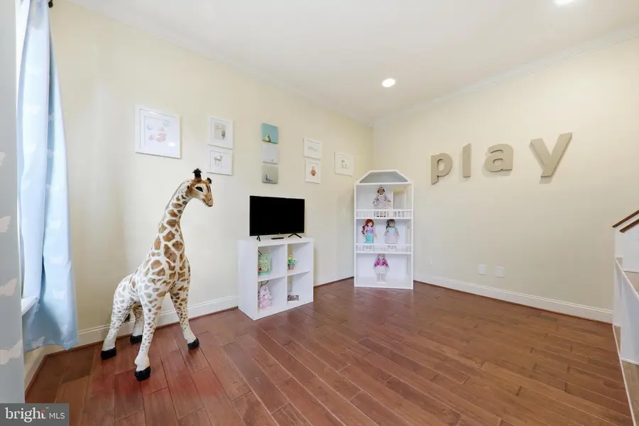 18 Bowie Mill Ave, Taneytown, MD 21787 - #3
