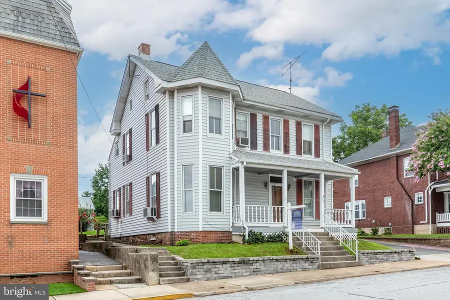 22 Middle St, Taneytown, MD 21787 - #2