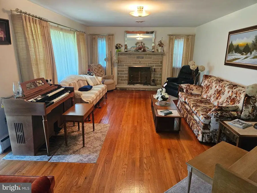 2933 Hampstead Mexico Rd, Hampstead, MD 21074 - #3
