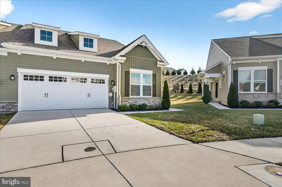 2896 Town View Cir, New Windsor, MD 21776 - #3