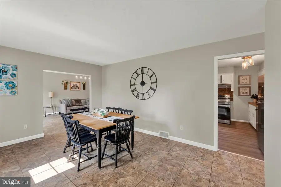 5886 Woodbine Rd, Woodbine, MD 21797 - #2
