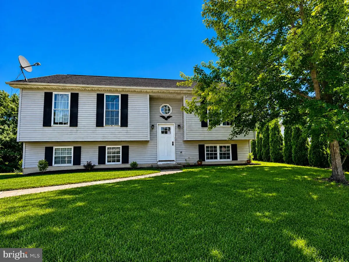 163 Grand Dr, Taneytown, MD 21787 - #1