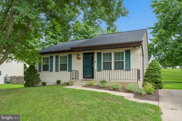 223 Stacey Lee Dr, WESTMINSTER, MD 21158