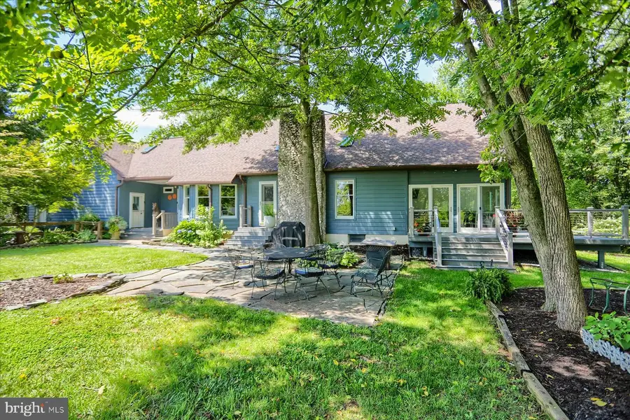 3049 Nicodemus Rd, Westminster, MD 21157 - #3