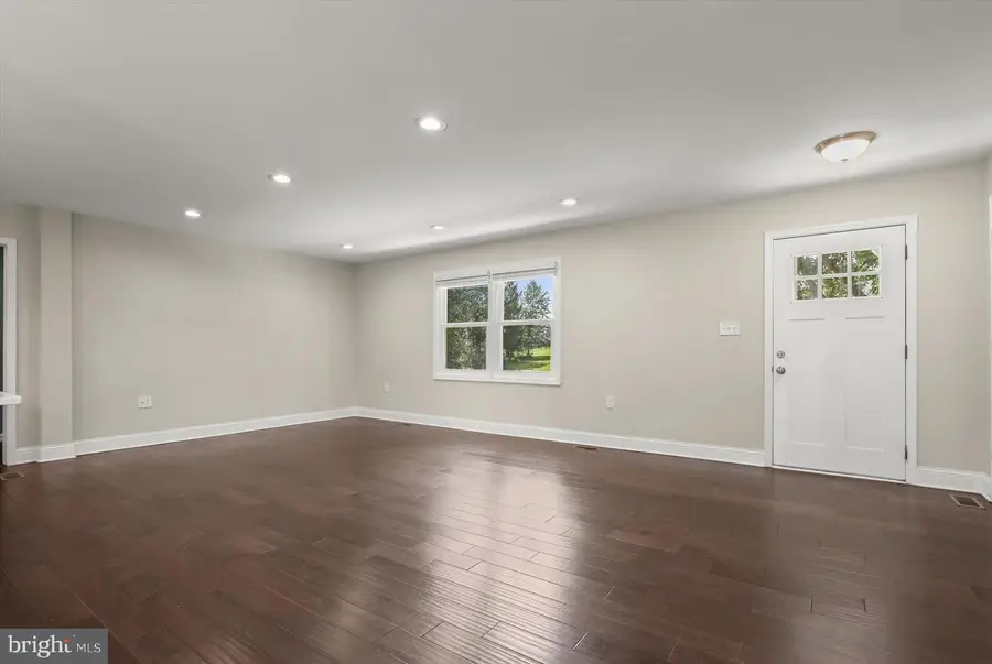 2215 Ridgemont Dr, Finksburg, MD 21048 - #3