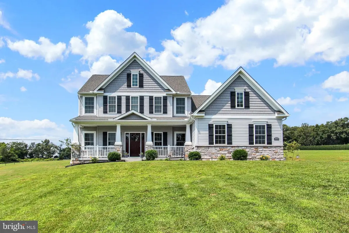 4928 Grave Run Rd, Manchester, MD 21102 - #1