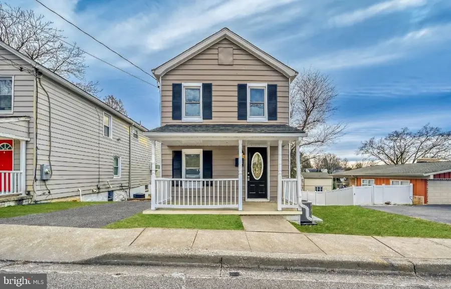 77 S Center St, Westminster, MD 21157 - #2