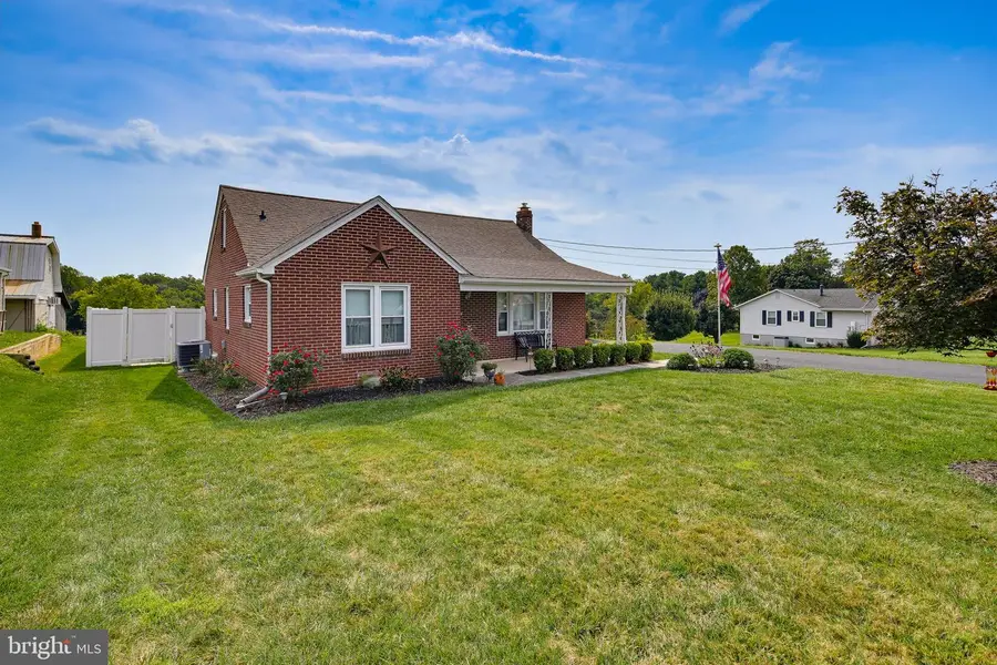 427 Clear Ridge Rd, Union Bridge, MD 21791 - #2