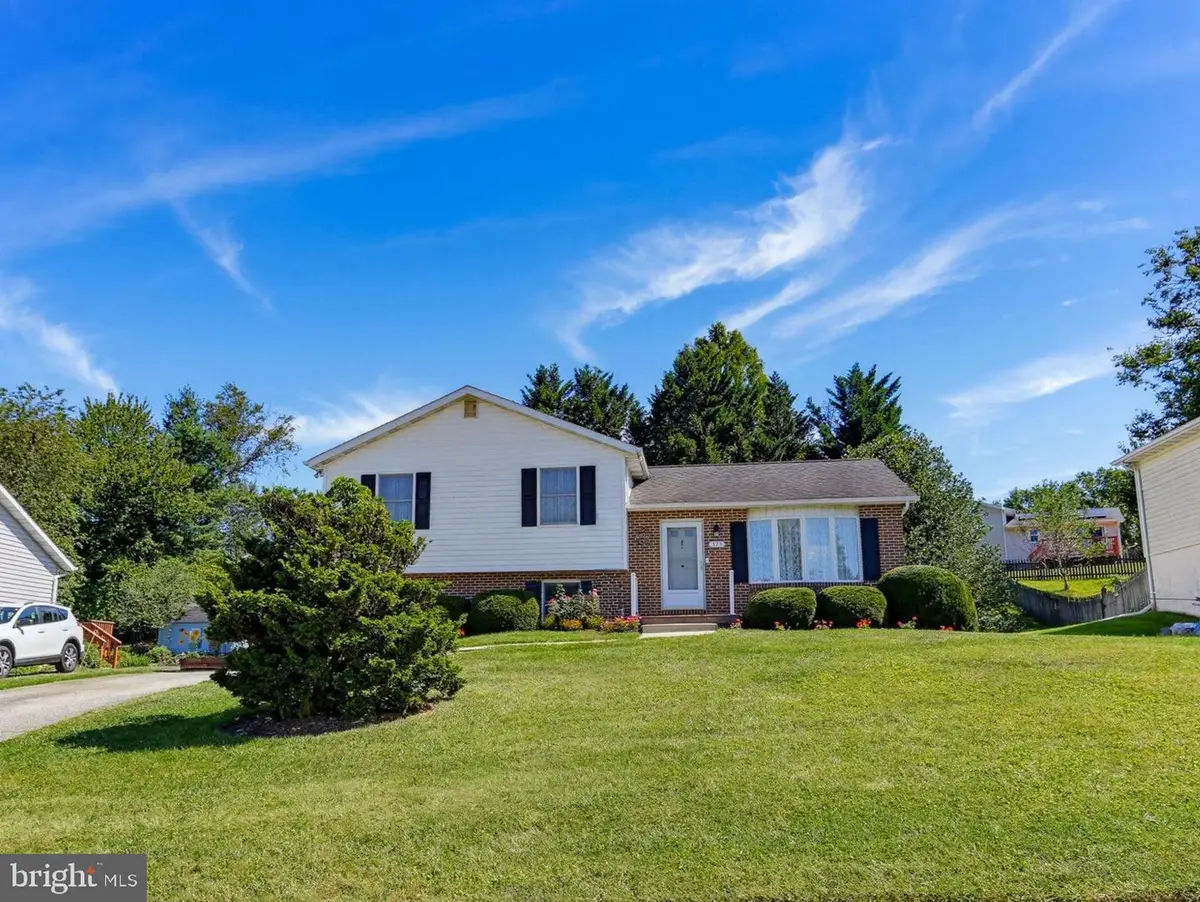 375 Sunshine Way, Westminster, MD 21157 - #1