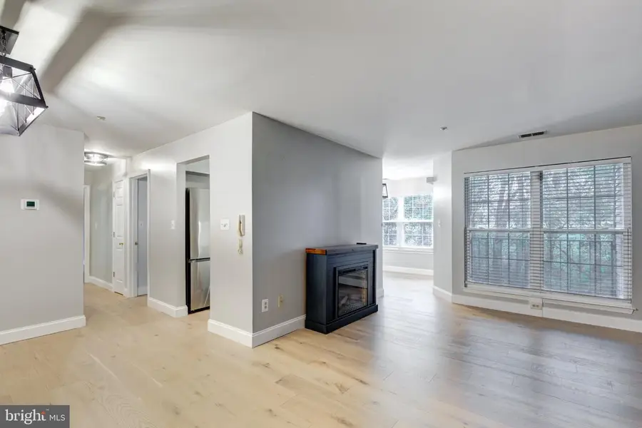 3805 Sunnyfield Ct #2b, Hampstead, MD 21074 - #2