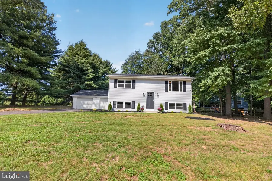 5002 Roller Rd, Manchester, MD 21102 - #2