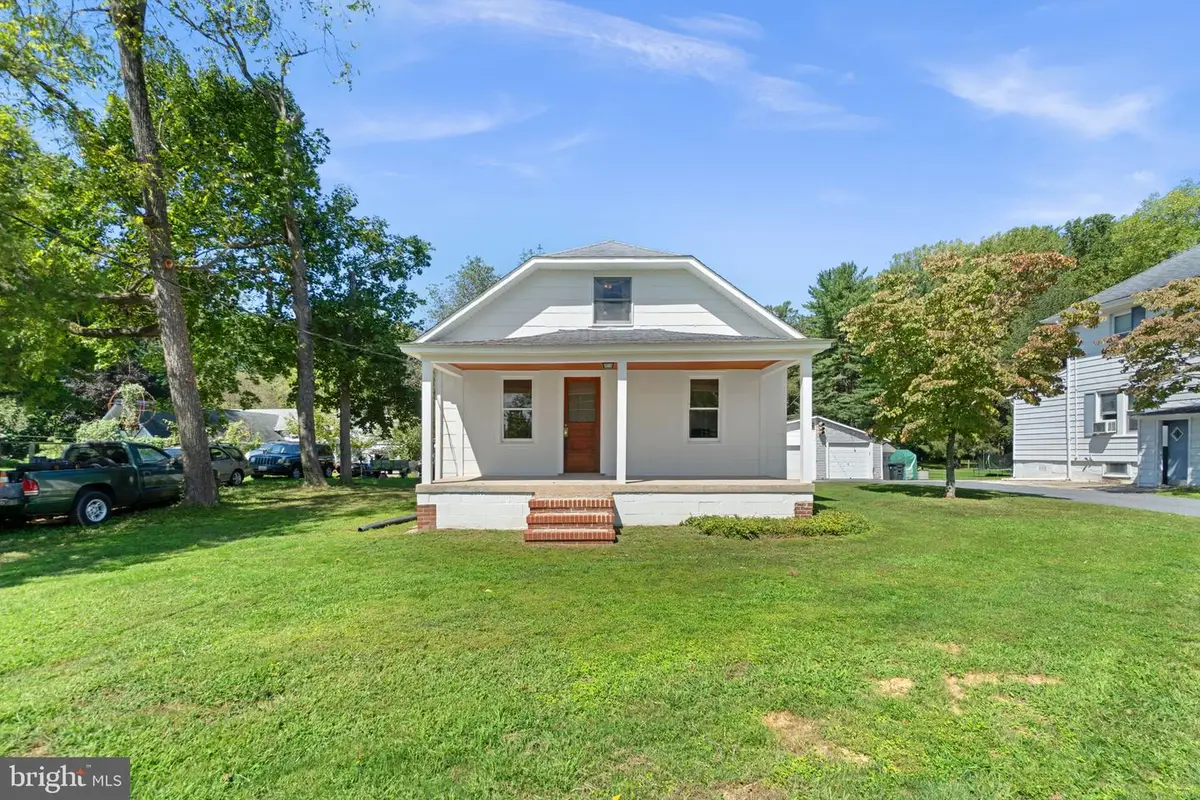 5840 Oakland Rd, Sykesville, MD 21784 - #1