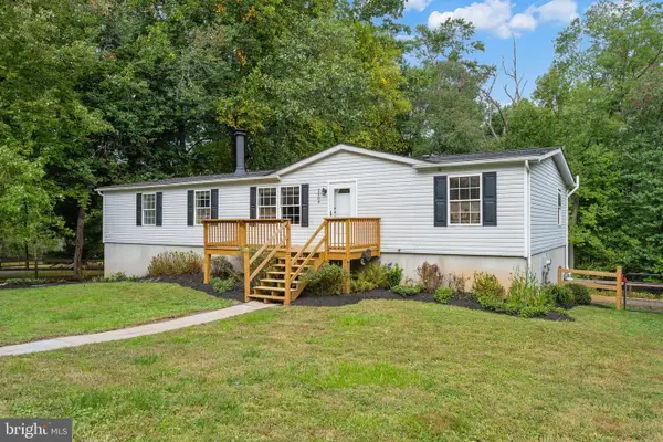 2504 Arthur Ave, SYKESVILLE, MD 21784