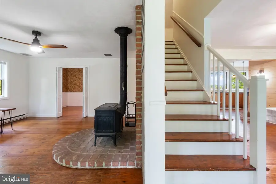 5135 Dusty Ln, 6 Manchester, MD 21102 - #3