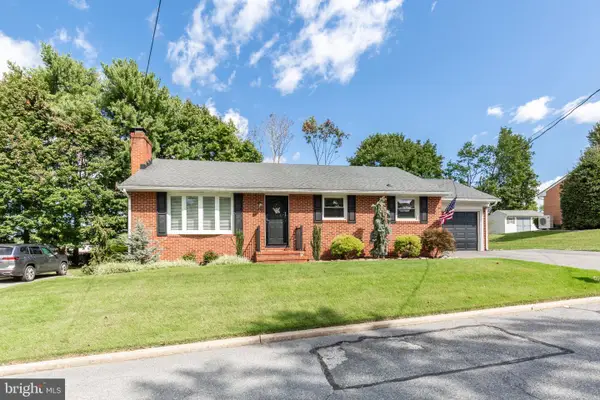 77 George St, TANEYTOWN, MD 21787